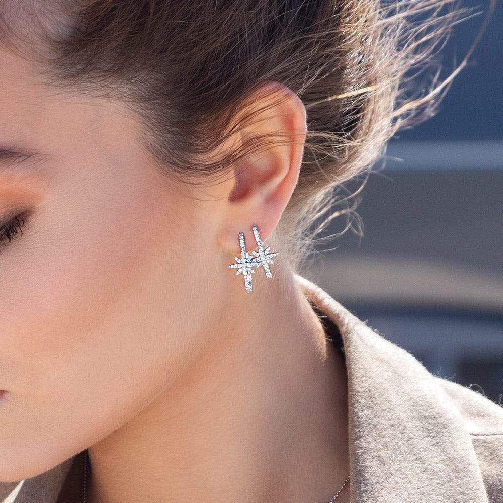 Boucles d'oreilles créoles rectangulaires APM Monaco Météorites en argent 925, zirconium blanc - Réf. AE13240OX vue 3