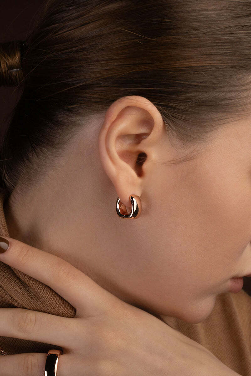 Boucles d'oreilles créoles APM Monaco x Charles Leclerc Chunky Rose plaqué or rose 18 carats - Réf. PE15402 - Pour femme vue 3