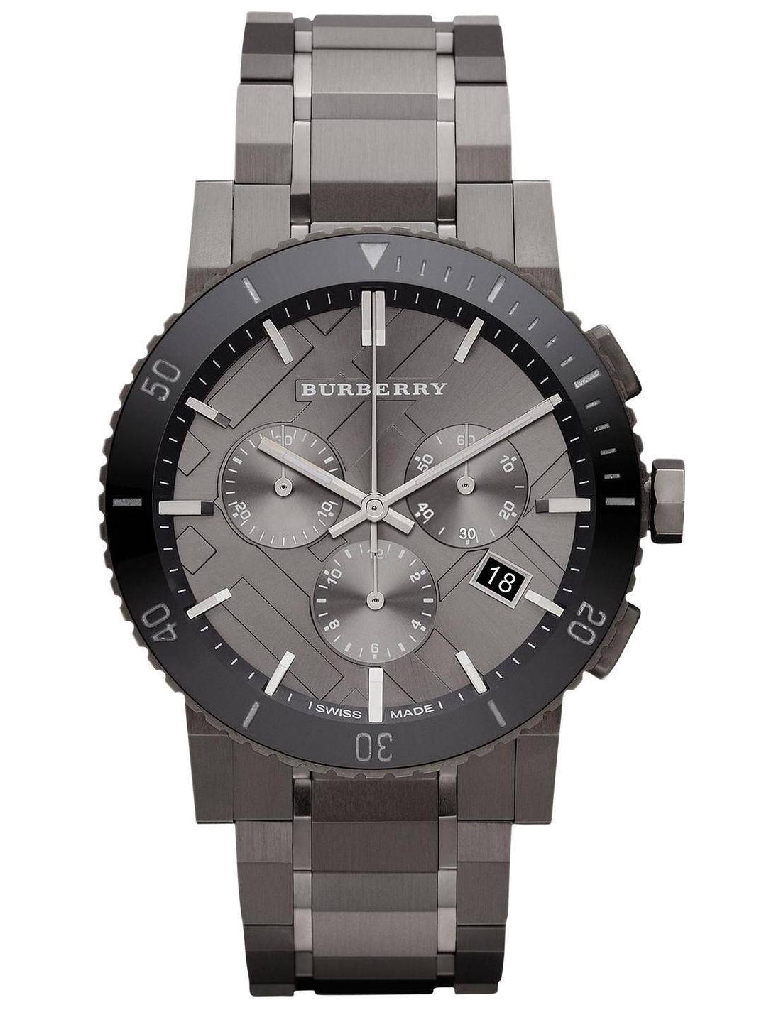 Montre Homme Burberry BU9381 chronographe sport swiss made en acier gris