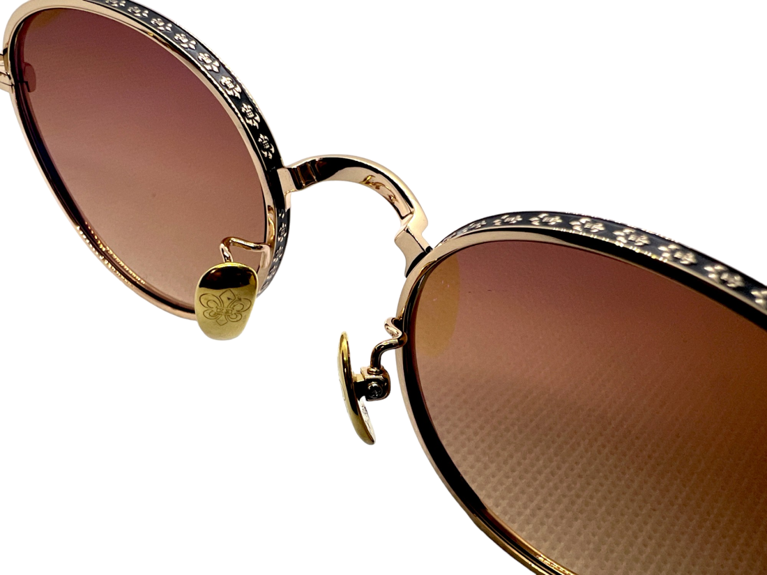 Lunettes de soleil Chrome Hearts Réf. 110033 - Monture ronde métal doré, verres marron minéraux - Unisexe vue 3