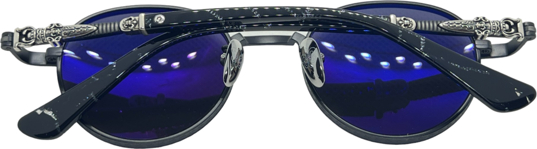 Lunettes de soleil Chrome Hearts unisexe, monture ronde métal noir mat, réf. 110034 vue 4