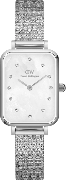 Montre Daniel Wellington Quadro Pressed Piano DW00100580 Rectangulaire en métal gris