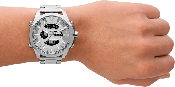 Montre Homme Diesel Mega Chief DZ4648 bracelet argent en acier cadran multifonction vue 4