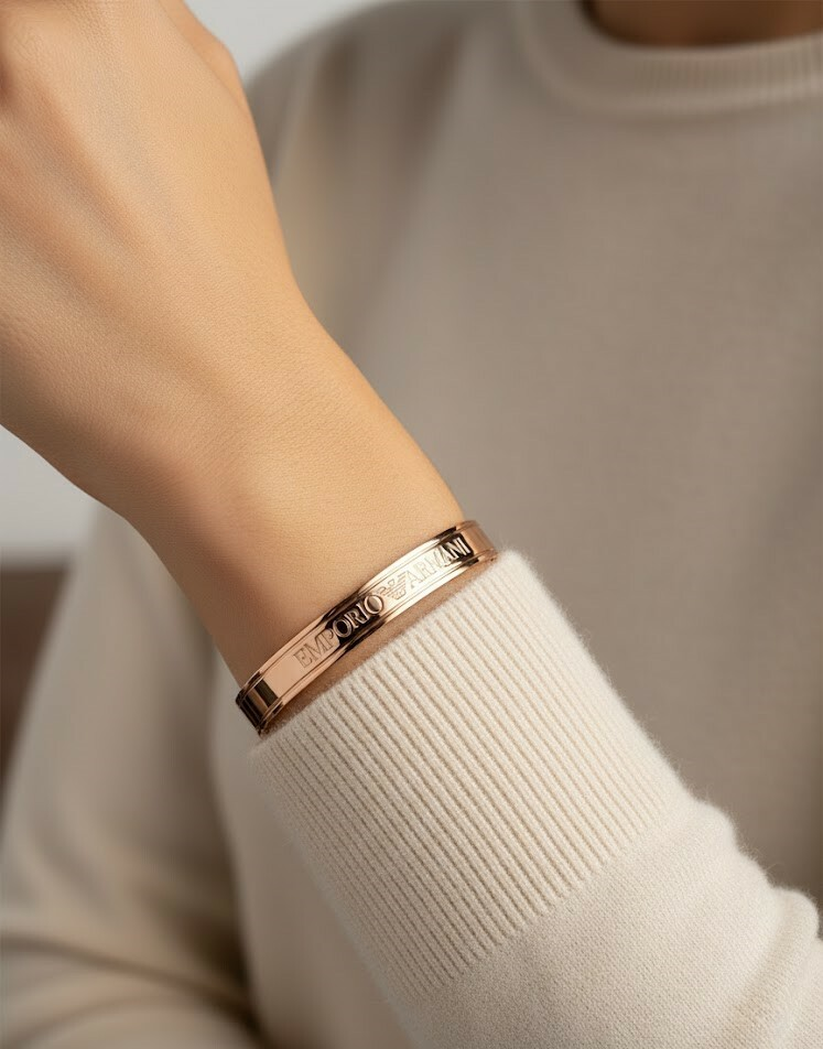 Bracelet manchette Emporio Armani en acier plaqué or rose - Réf. 112249 - Taille S pour femme vue 3