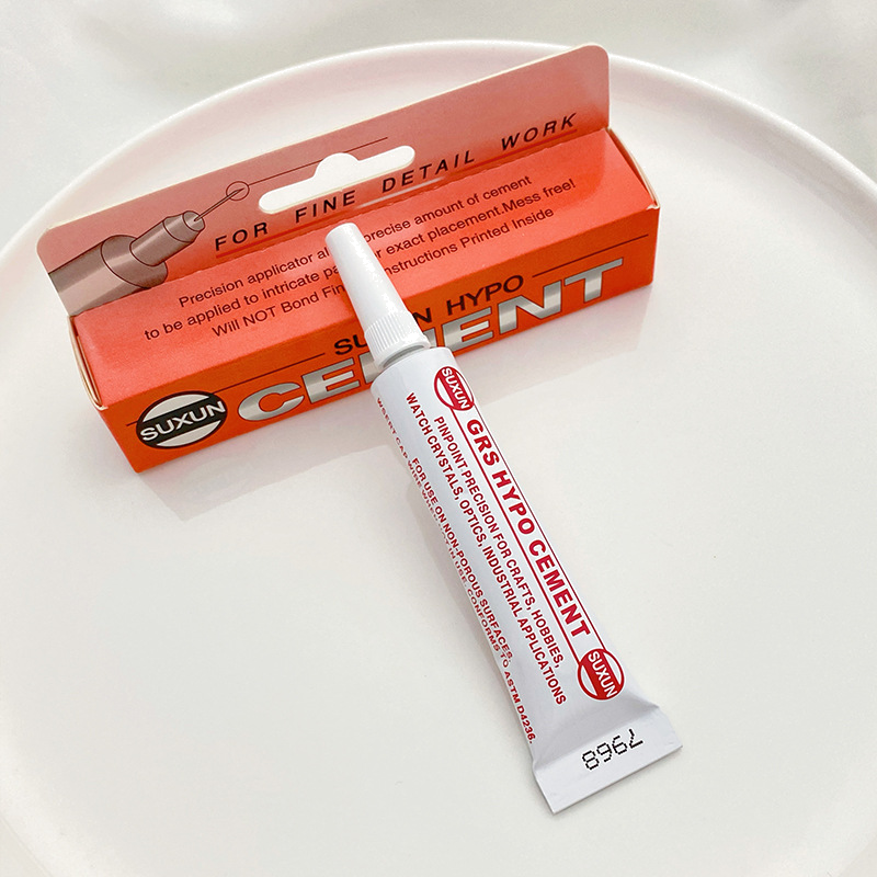 Colle de précision Gasmann 110268 avec buse fine pour horlogerie et bijouterie vue 2