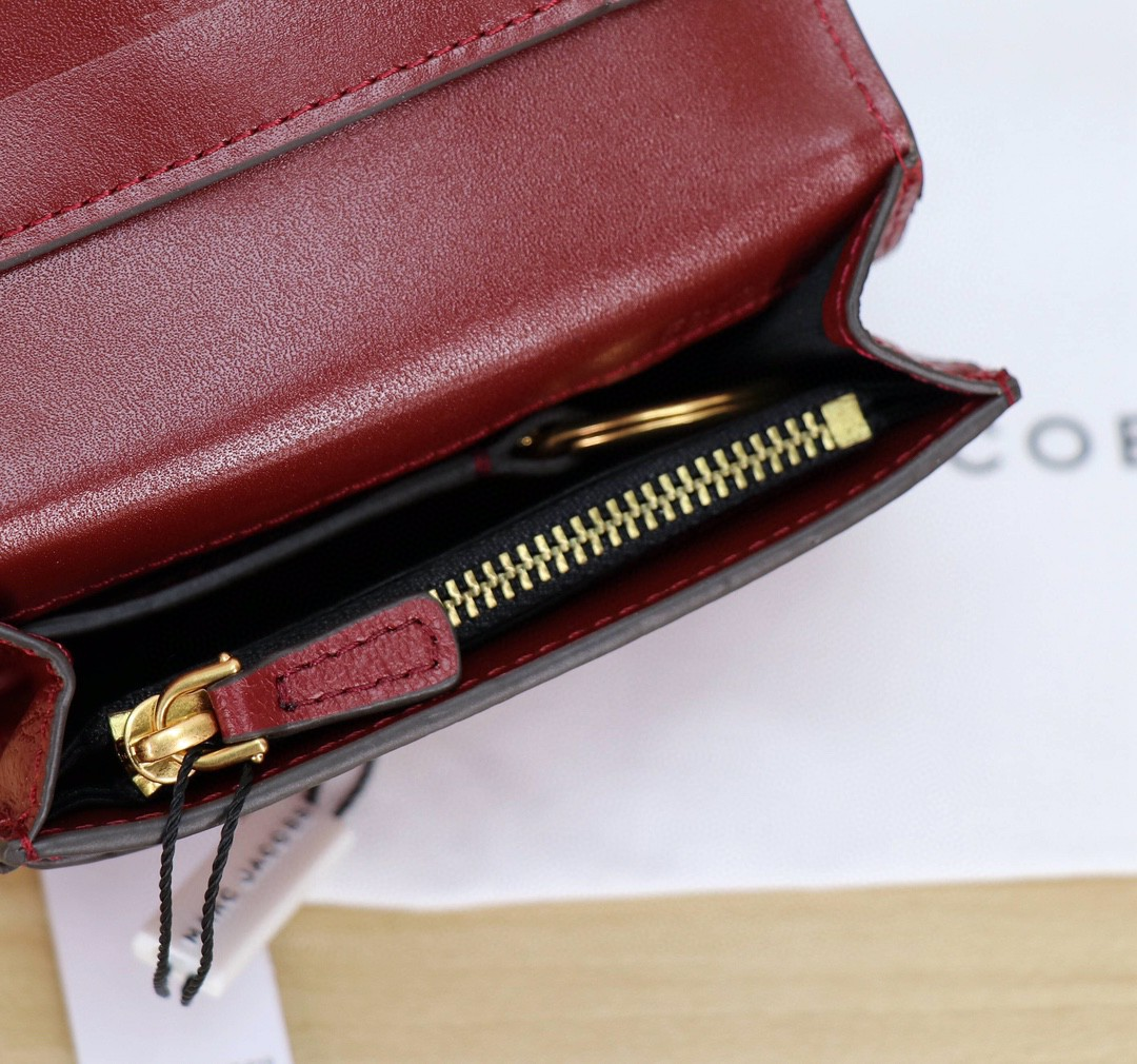 Portefeuille femme Marc Jacobs M0012078-RED en cuir véritable rouge vue 3