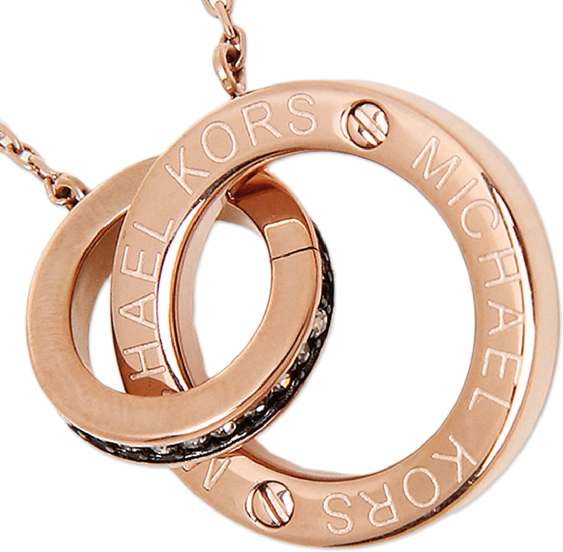 Détails cadran noir et bracelet cuir — Montres Outlet