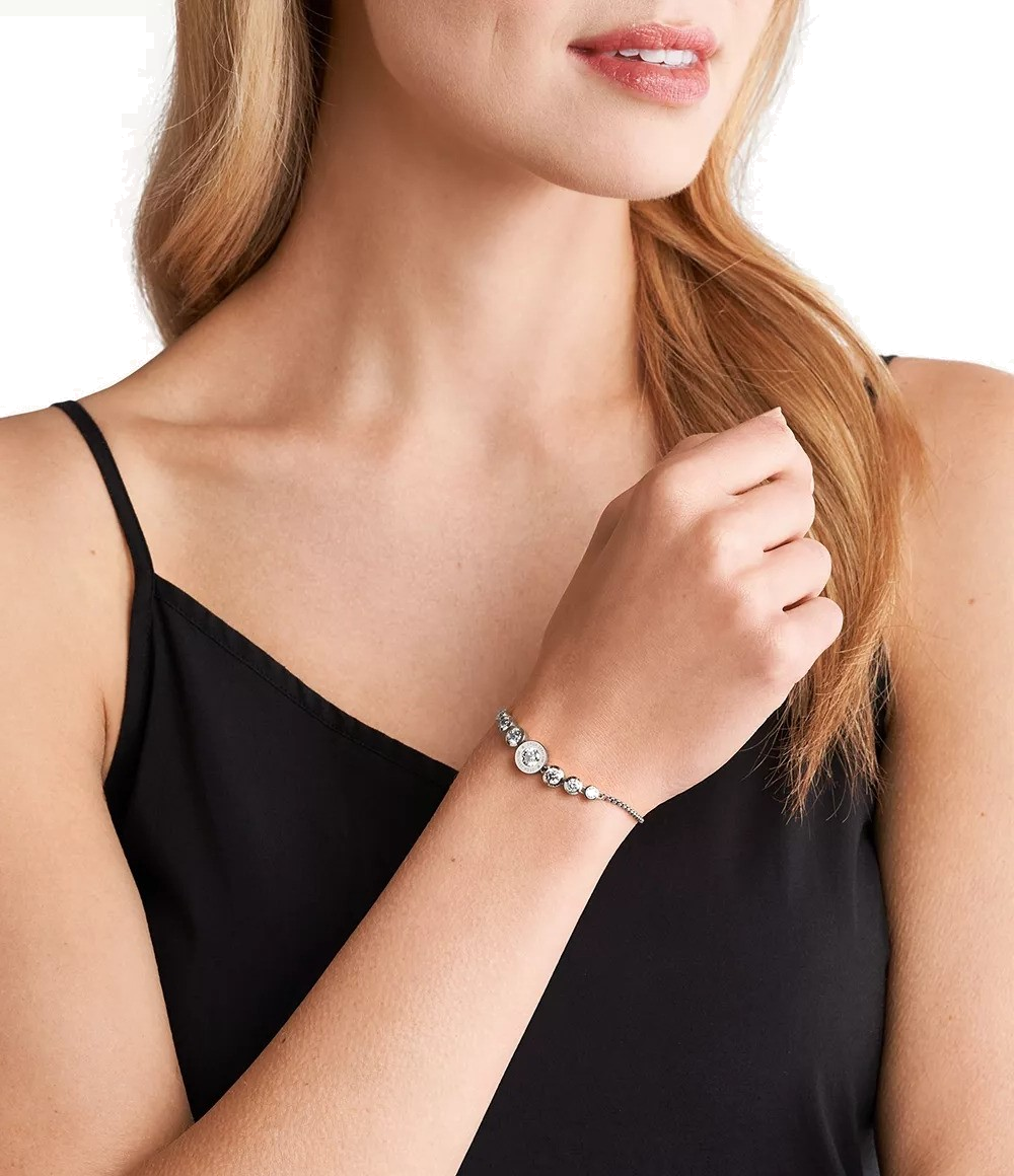 Bracelet Michael Kors en métal argenté à cristaux et fermoir coulissant - Réf. MKJ5335040 vue 3