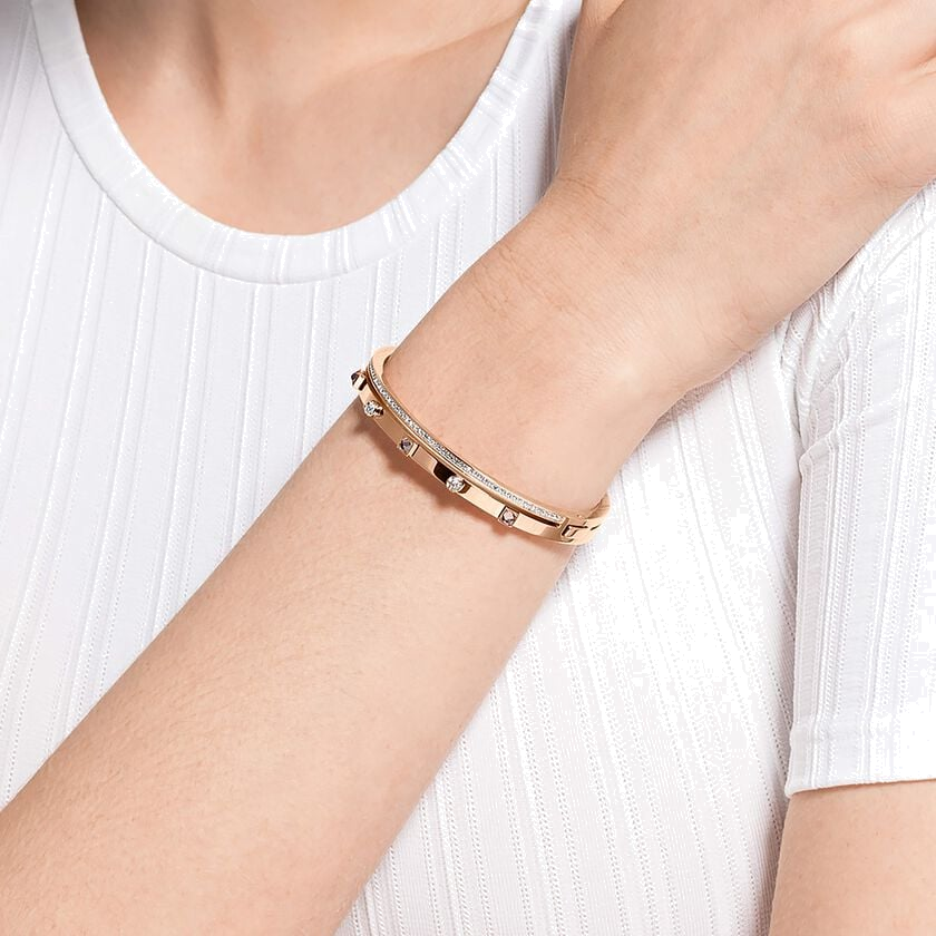 Bracelet jonc Swarovski 5555746 en métal plaqué or rose avec cristaux, pour femme vue 4