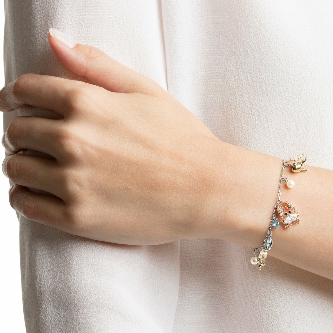 Bracelet Swarovski Ocean 5462584 pour Femme, Plaqué Rhodium Argent et Cristaux Multicolores vue 4