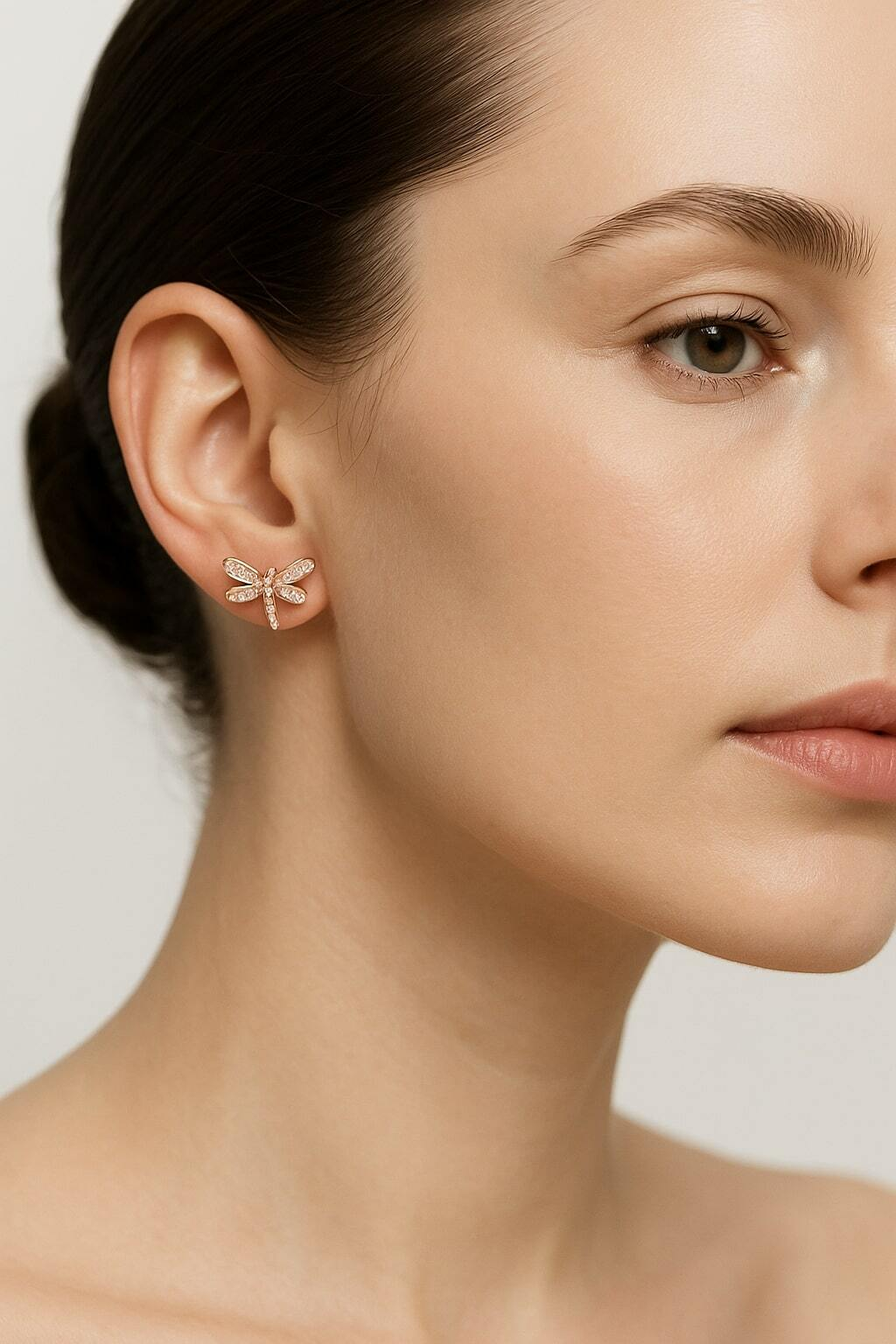 Boucles d'oreilles puces Swarovski Luna 112066 - Libellules en métal doré rosé et cristaux vue 2