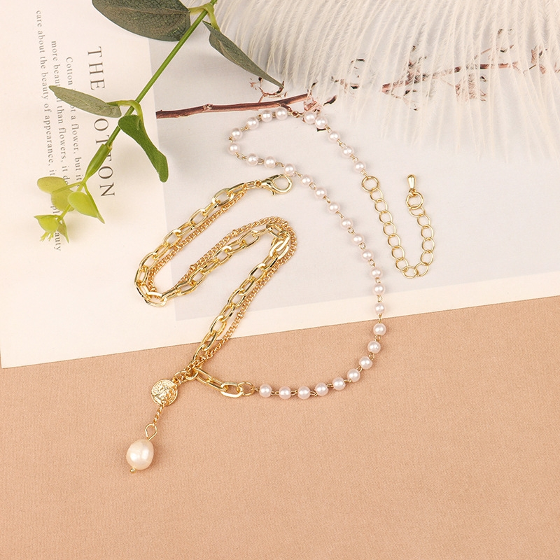 Collier Victoria Bradley en acier plaqué or fin à perles vue 2